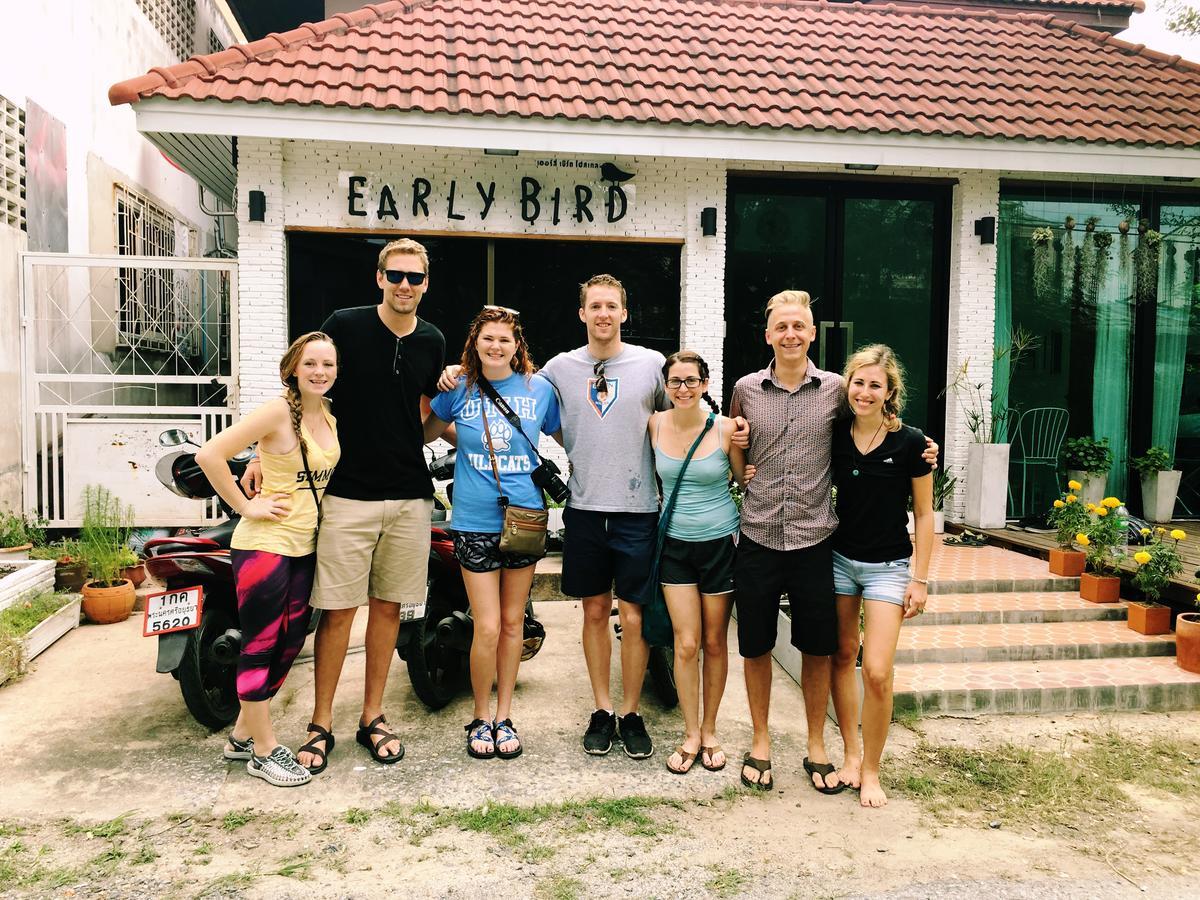 Early Bird Hostel Ayutthaya Exteriör bild
