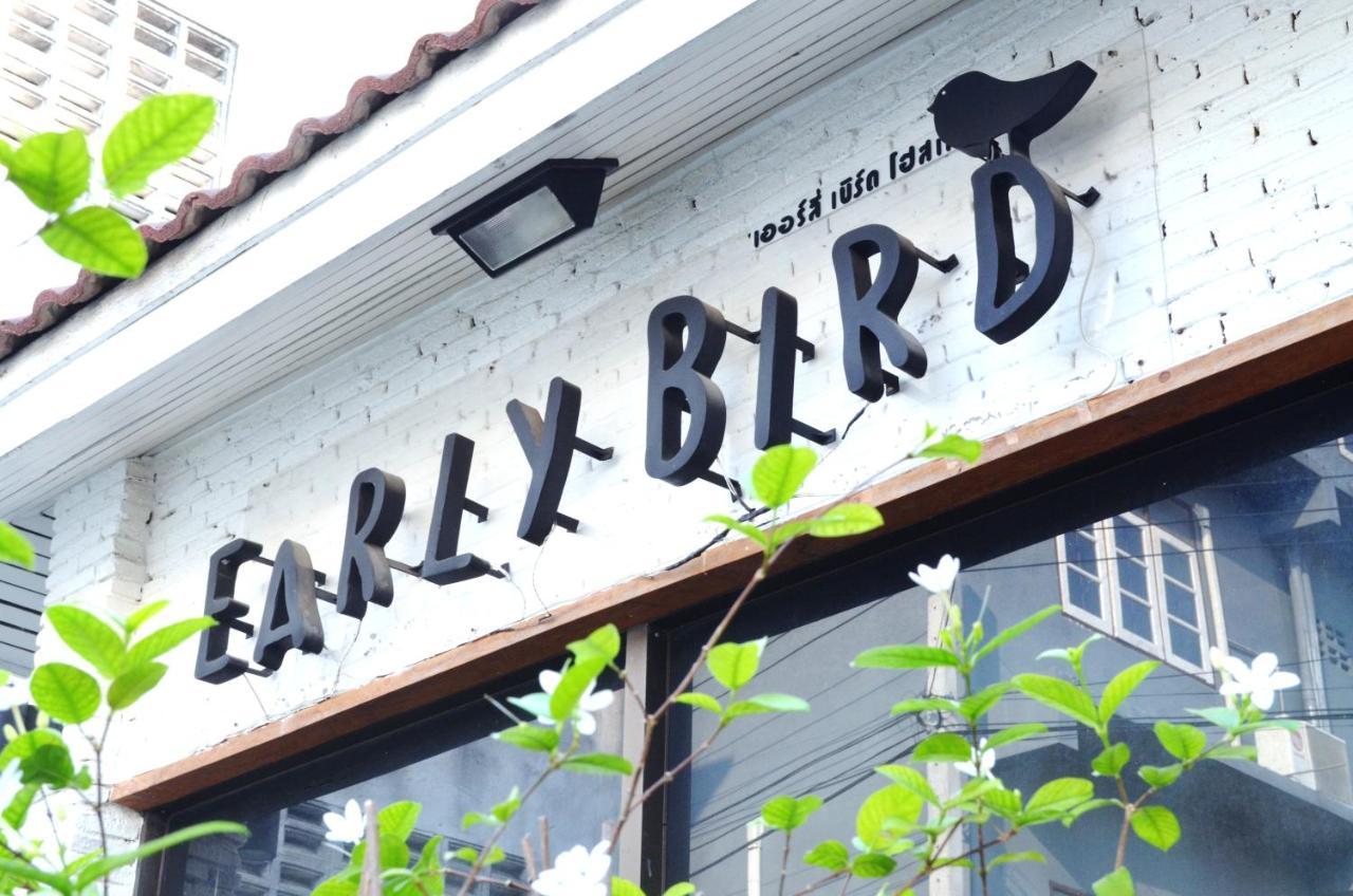 Early Bird Hostel Ayutthaya Exteriör bild